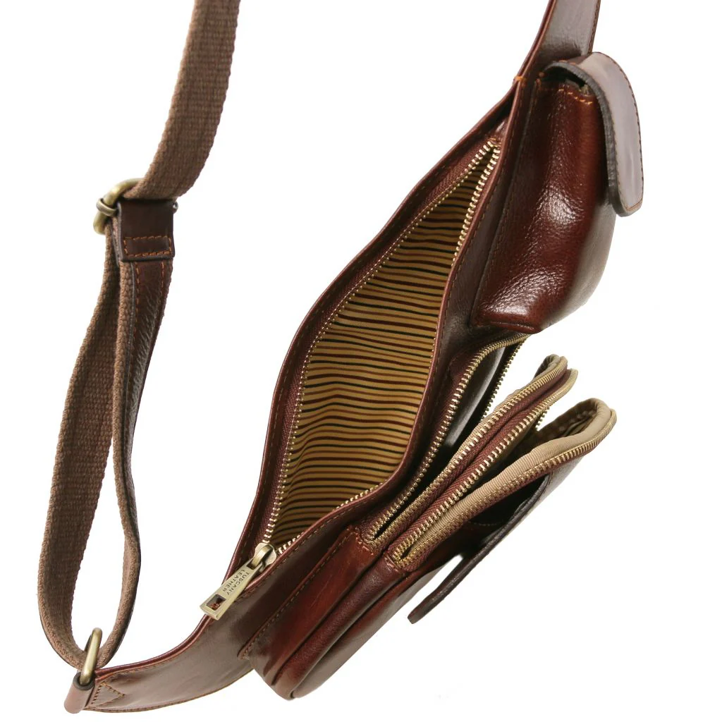 Leather Crossover Bag (TL141352) - Image 4