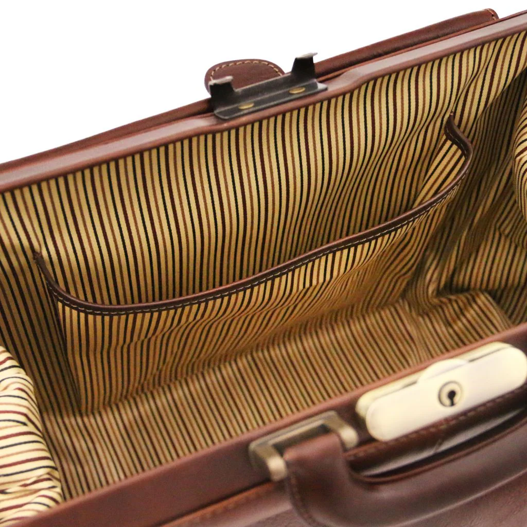 Leonardo - Exclusive Leather Doctor Bag (TL142342) - Image 12