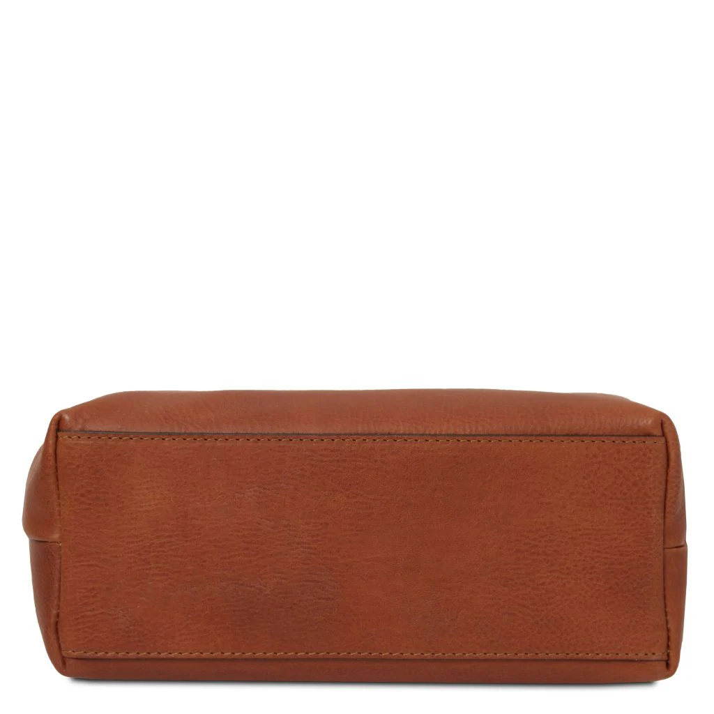 Smarty - Leather Toiletry Bag - Small Size (TL141220) - Image 4